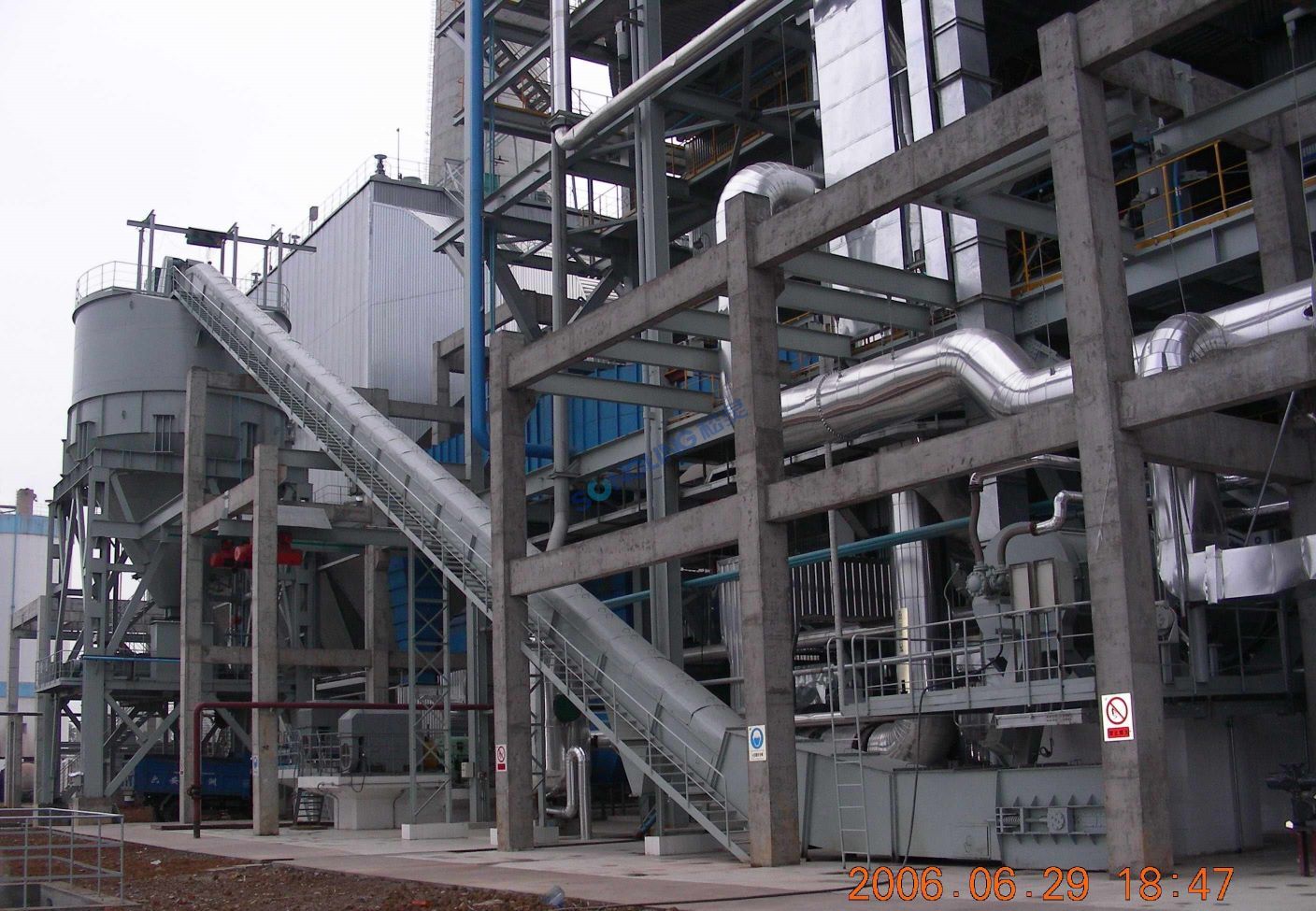 Bucket Conveyor